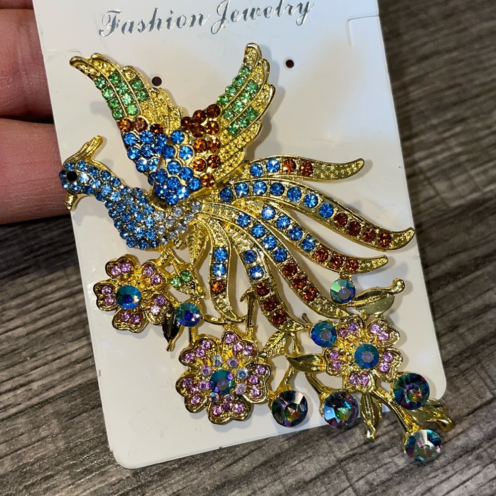 Peacock pooches - Picture 1 of 2